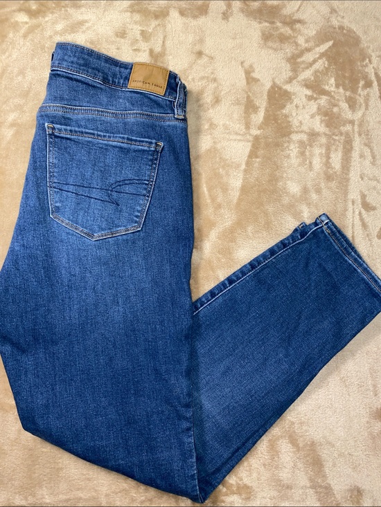 American Eagle Outfitters Denim - American Eagle Outfitters Women's Skinny Jeans in Dark Blue Denim